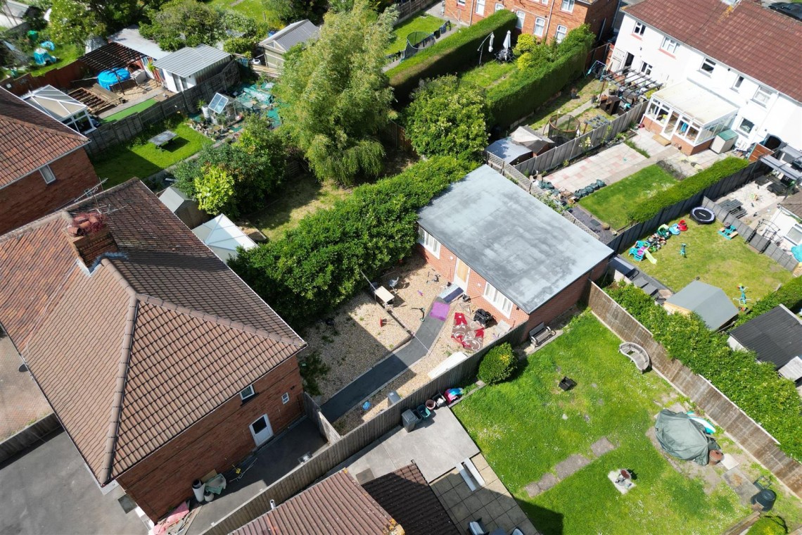 Images for HOUSE + ANNEXE | BS3