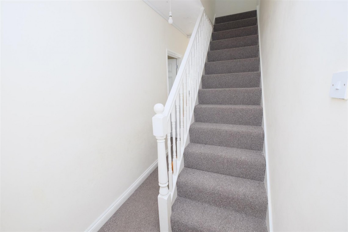 Images for 2 X FLATS | BS3