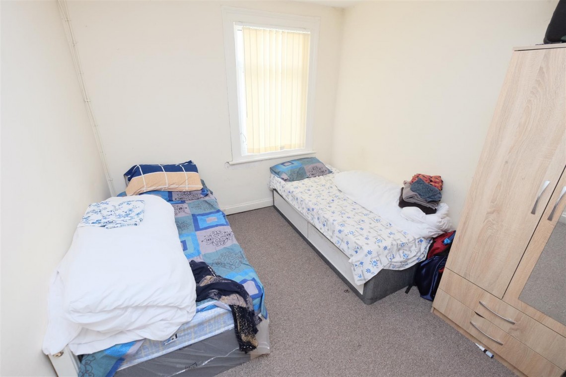 Images for 2 X FLATS | BS3
