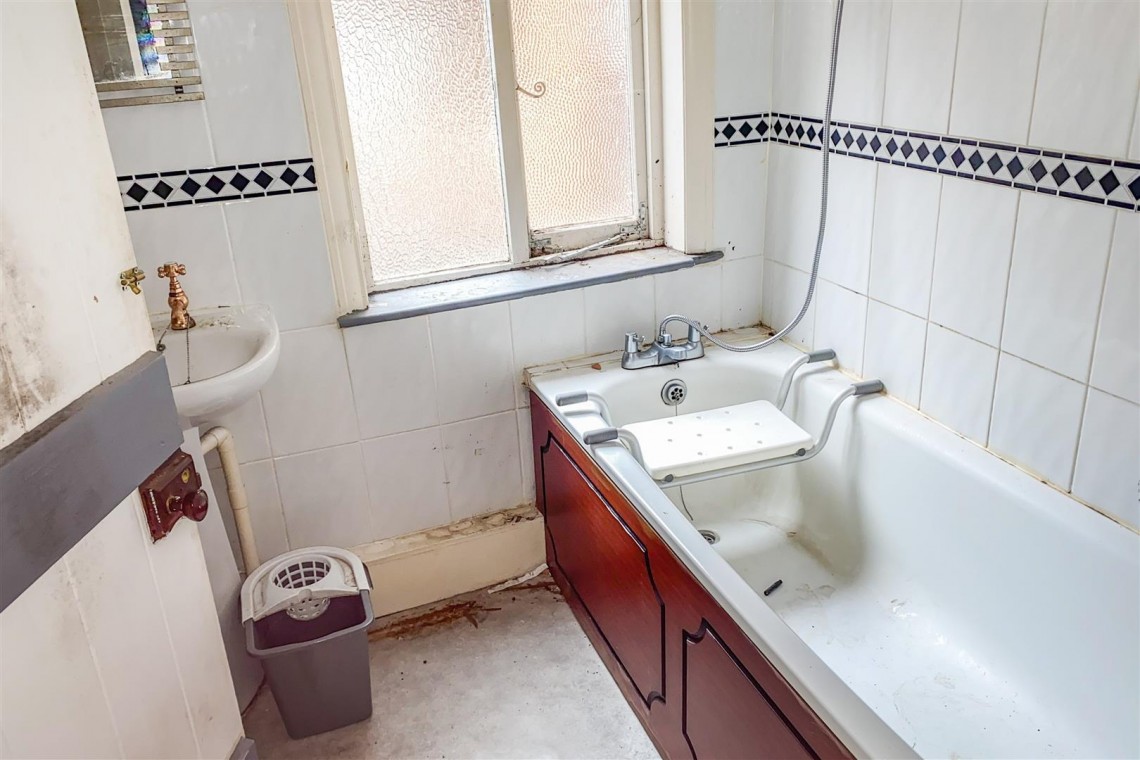 Images for MIXED USE INVESTMENT | £18K PA