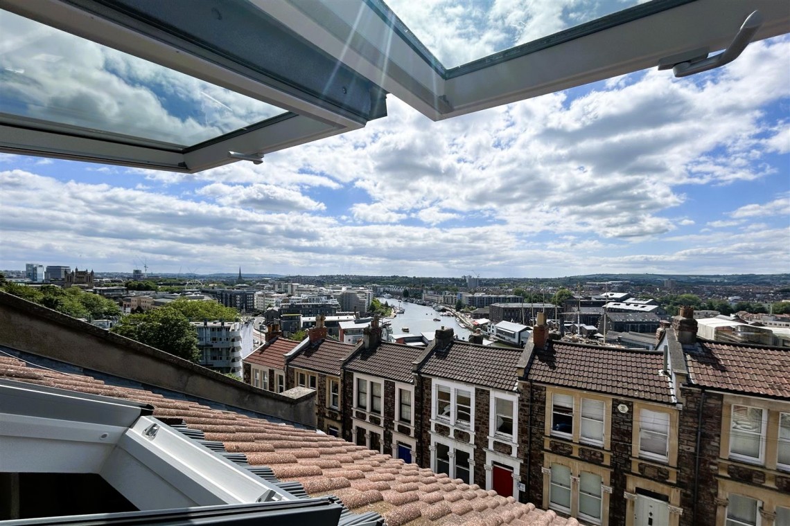 Images for PERIOD HOME | REDUCED | BS8
