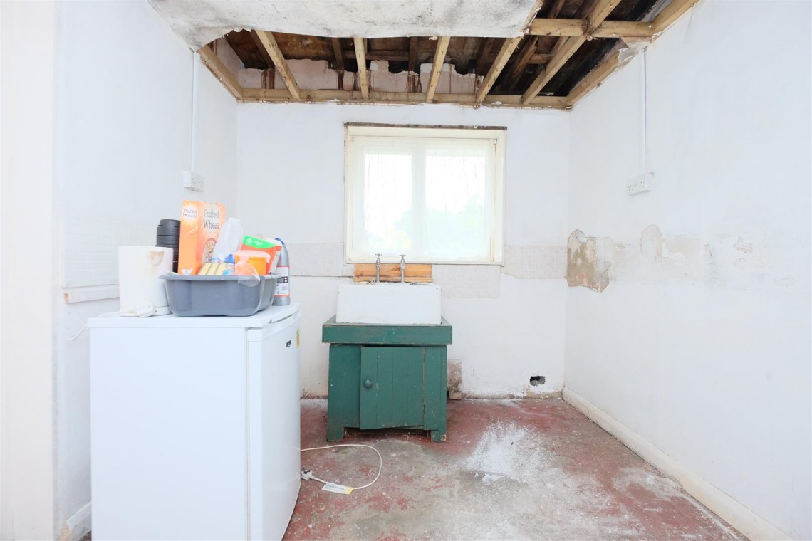 Images for HOUSE | MODERNISATION | FROME