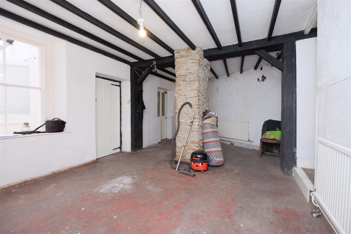 Images for HOUSE | MODERNISATION | FROME