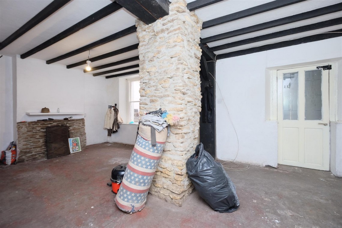 Images for HOUSE | MODERNISATION | FROME