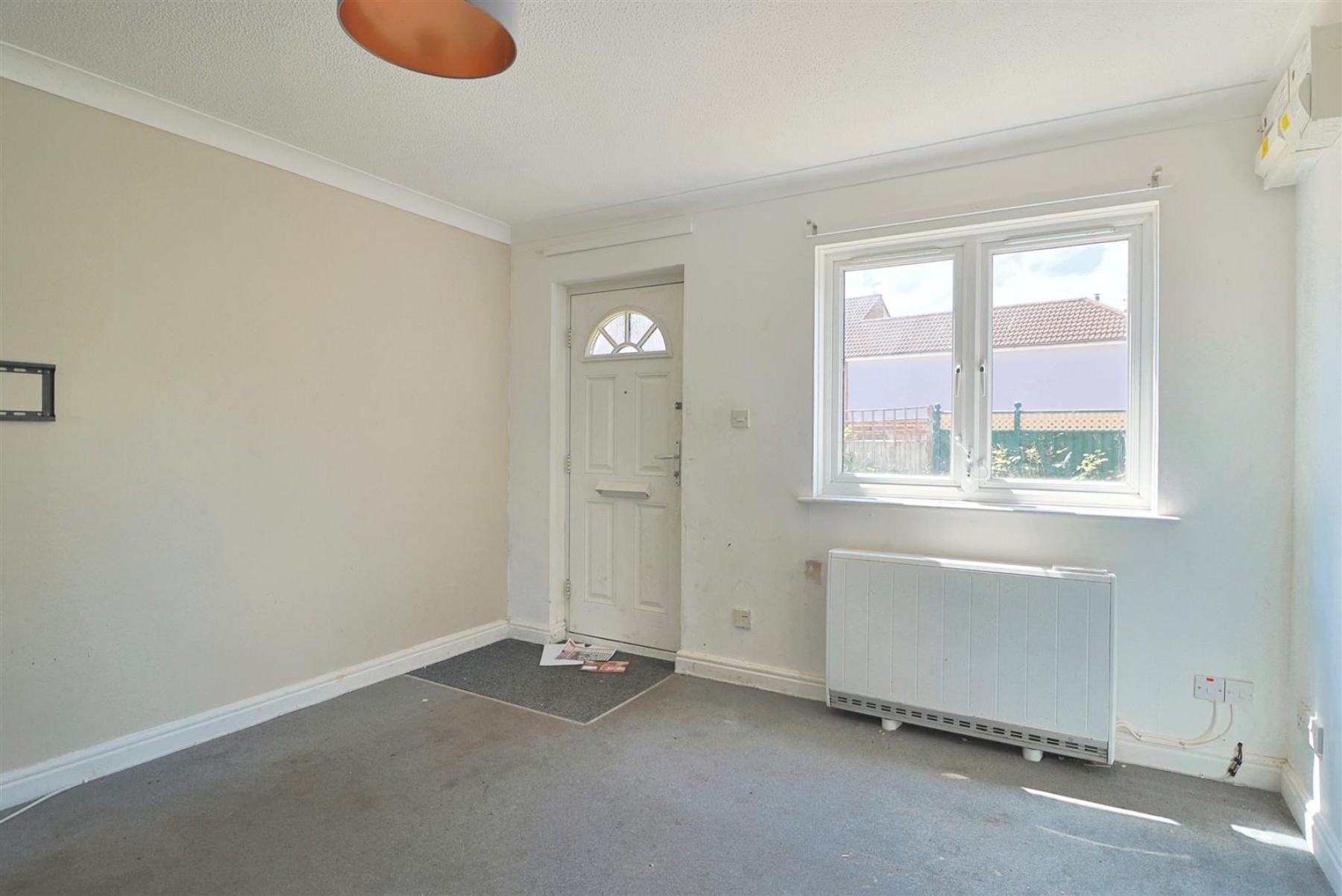 Images for 2 BED HOUSE | WINCANTON