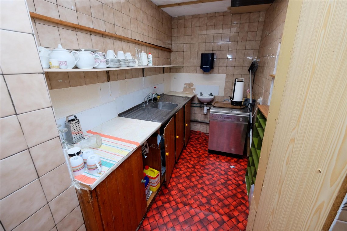 Images for HUTTON COURT | NORTH SOMERSET