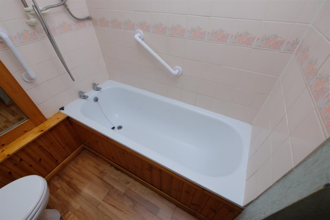 Images for BALCONY FLAT | UPDATING | CLEVEDON