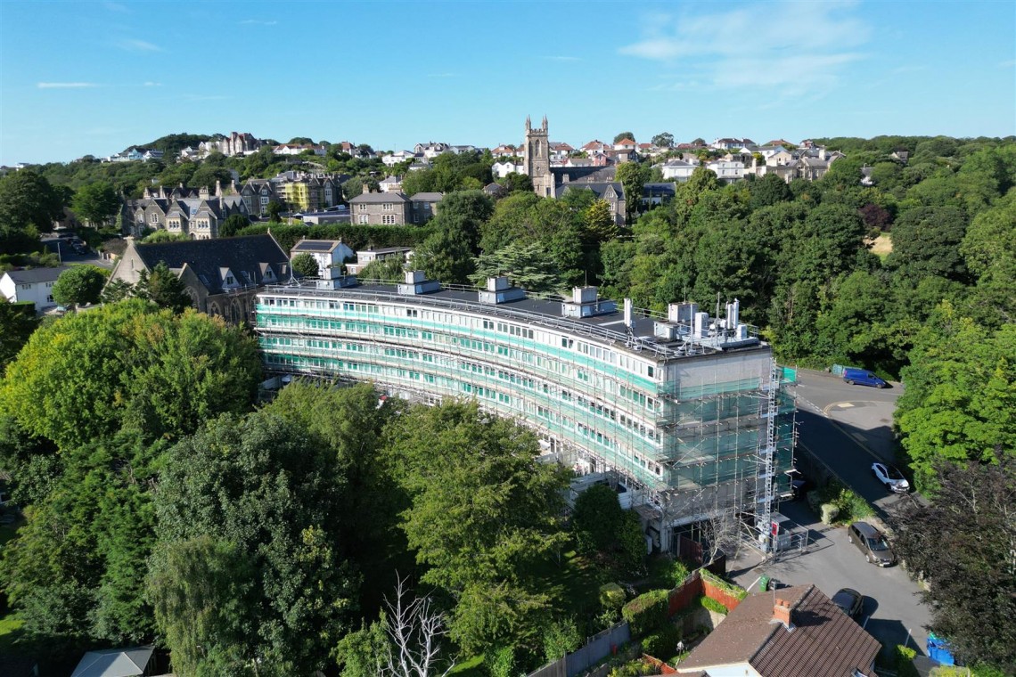 Images for BALCONY FLAT | UPDATING | CLEVEDON