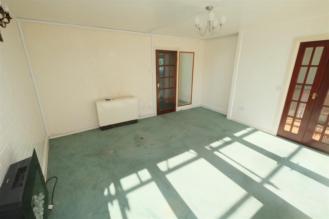 Images for BALCONY FLAT | UPDATING | CLEVEDON
