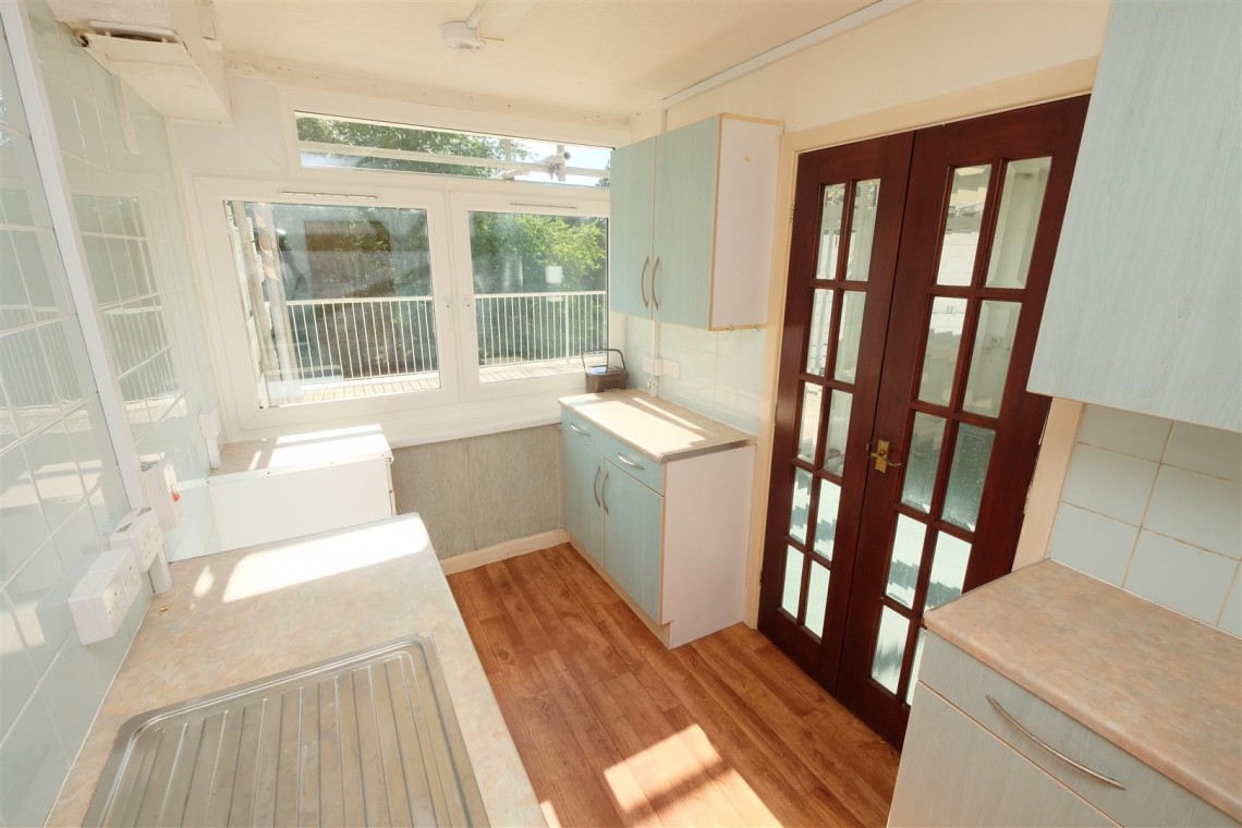 Images for BALCONY FLAT | UPDATING | CLEVEDON