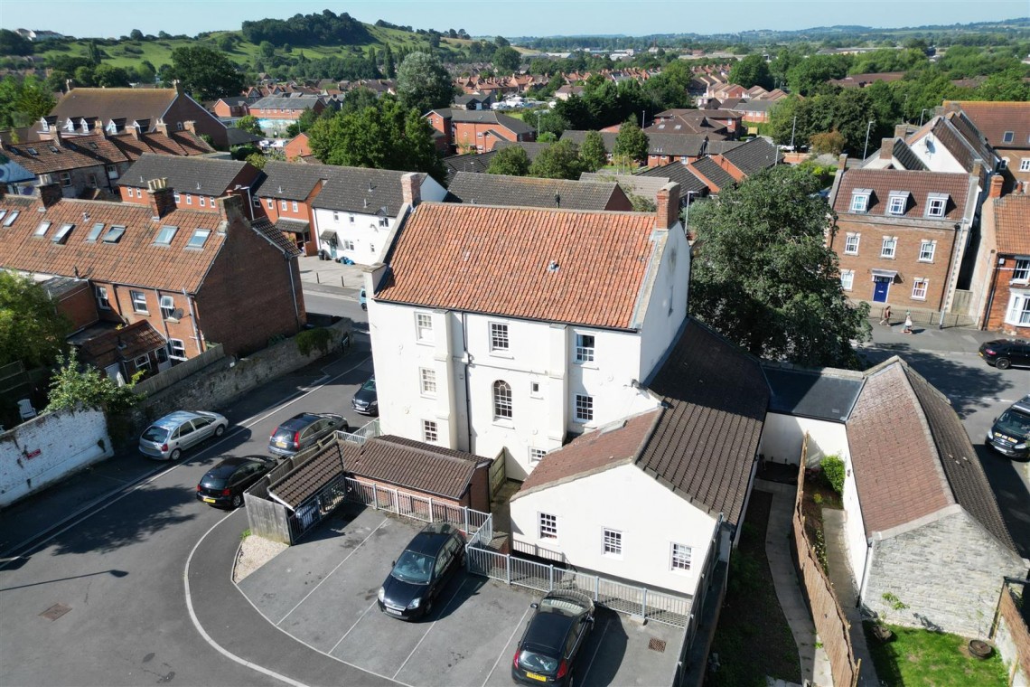 Images for FLAT | UPDATING | GLASTONBURY