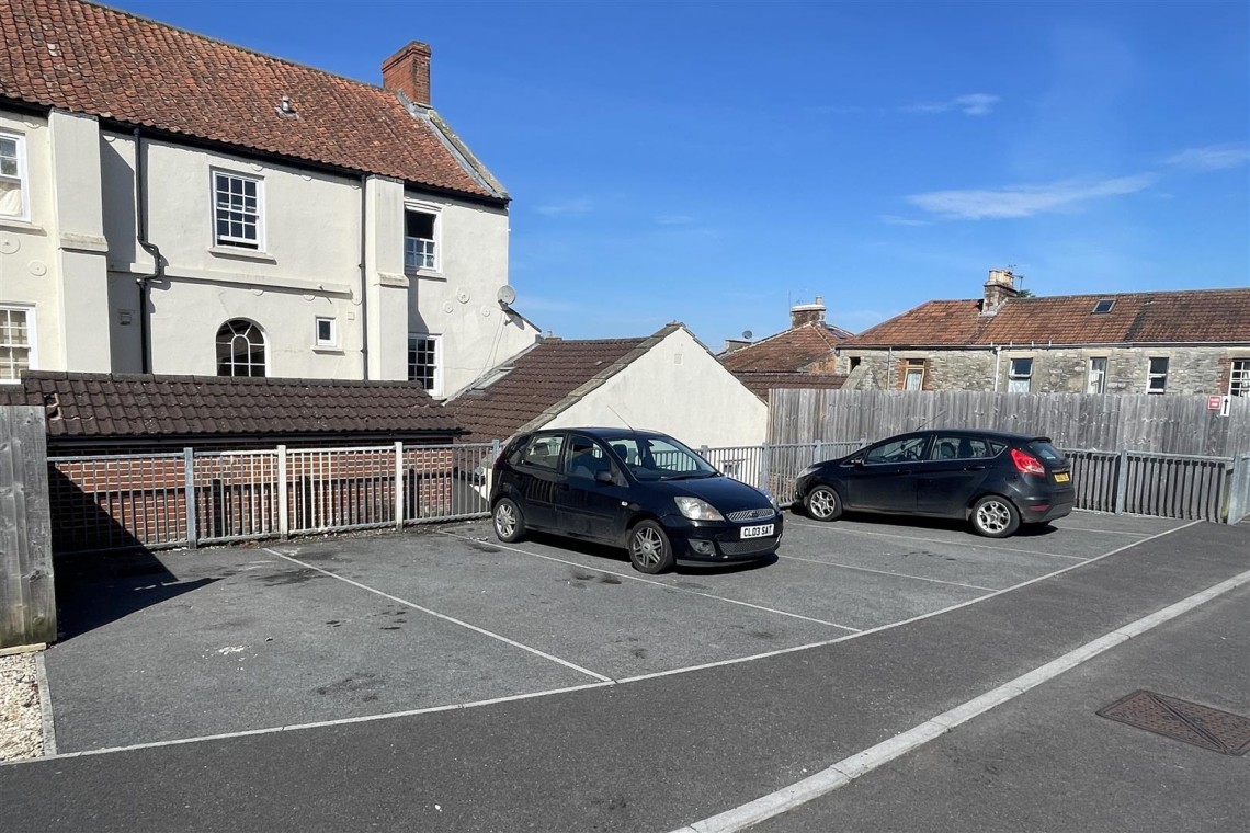 Images for FLAT | UPDATING | GLASTONBURY