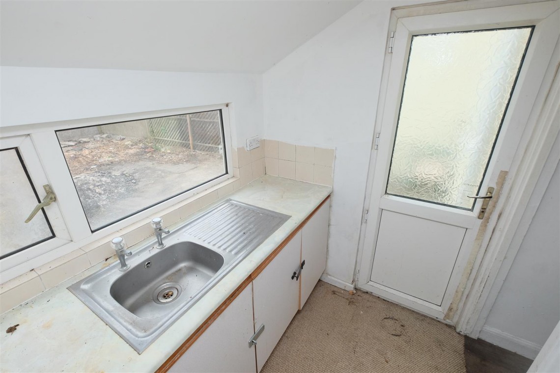 Images for HOUSE | UPDATING | FISHPONDS