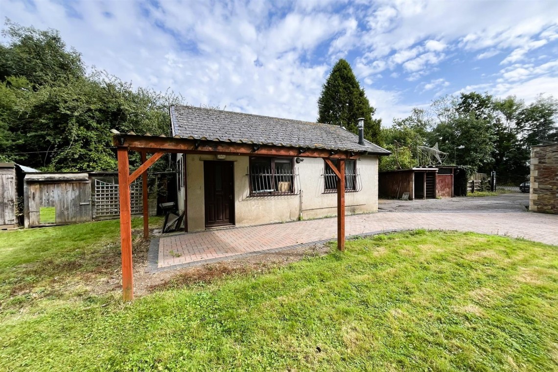 Images for DETACHED | UPDATING | ANNEX | IRON ACTON