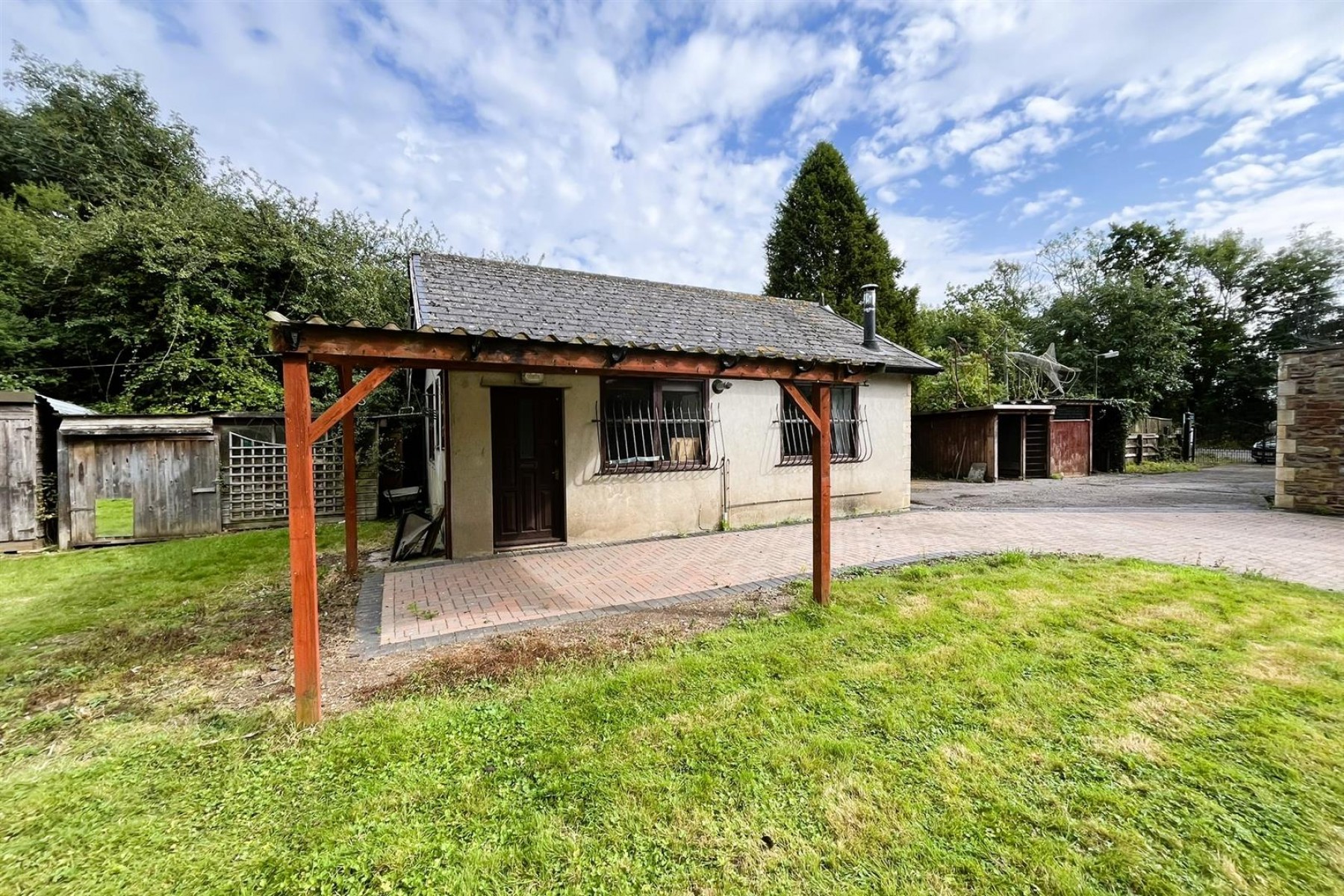 Images for DETACHED | UPDATING | ANNEX | IRON ACTON