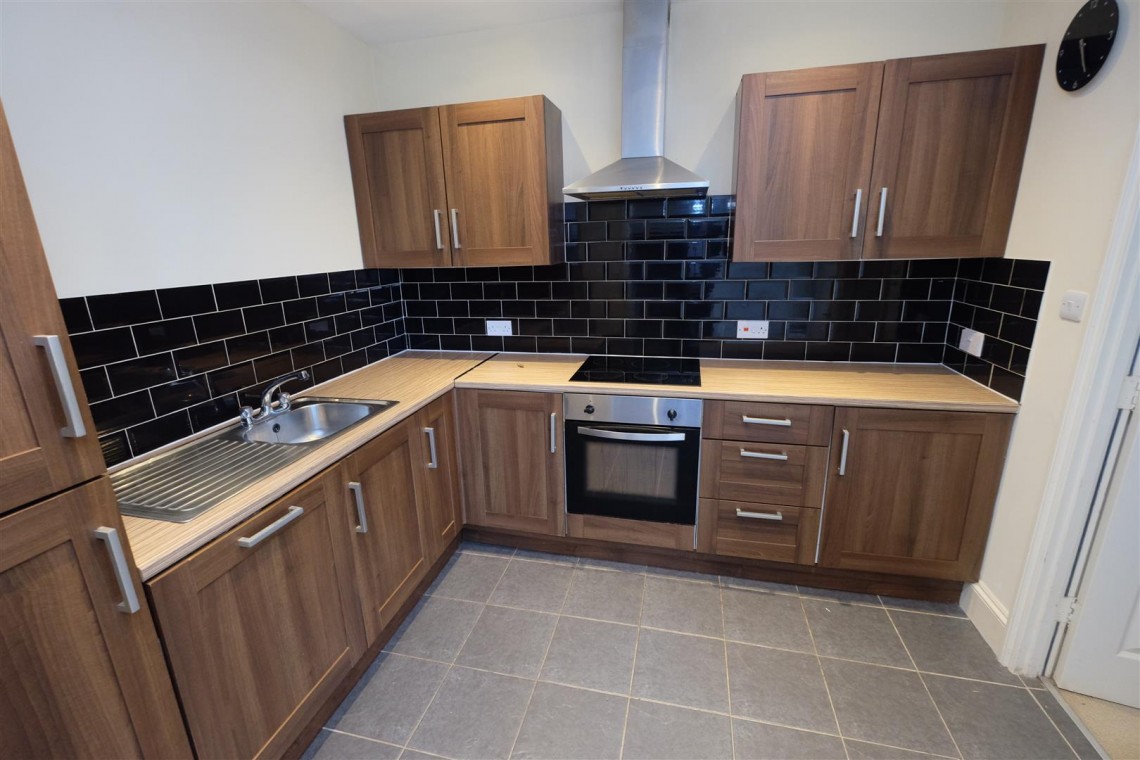 Images for FREEHOLD BLOCK OF 4 FLATS | REDLAND