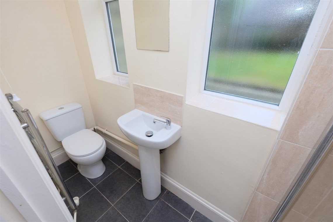 Images for FREEHOLD BLOCK OF 4 FLATS | REDLAND