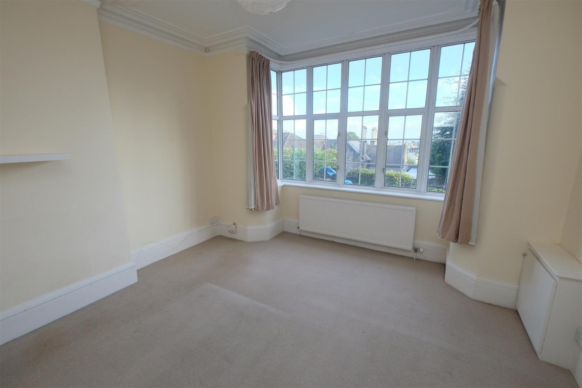 Images for FREEHOLD BLOCK OF 4 FLATS | REDLAND