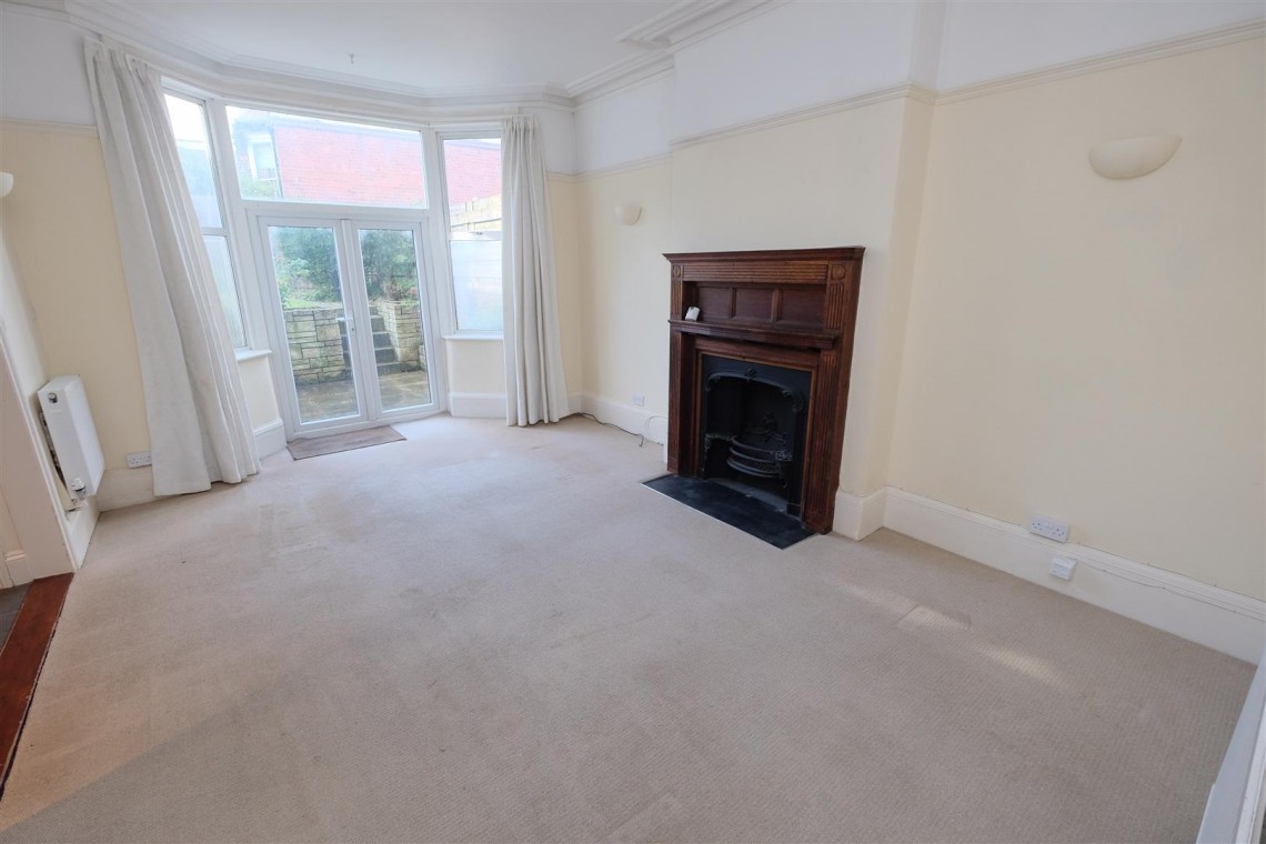 Images for FREEHOLD BLOCK OF 4 FLATS | REDLAND