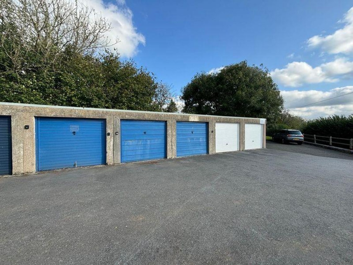 Images for 5 GARAGES | YEALMPTON | PL8