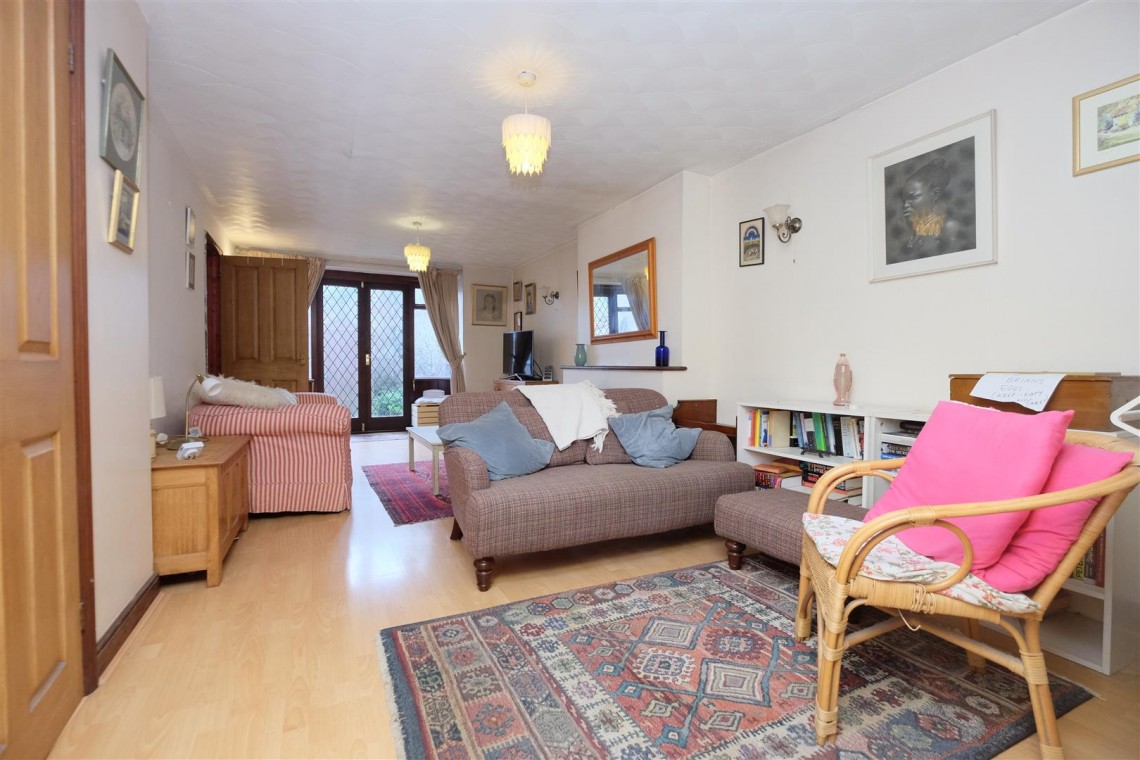 Images for COTTAGE | BASIC UPDATING | BLAKENEY