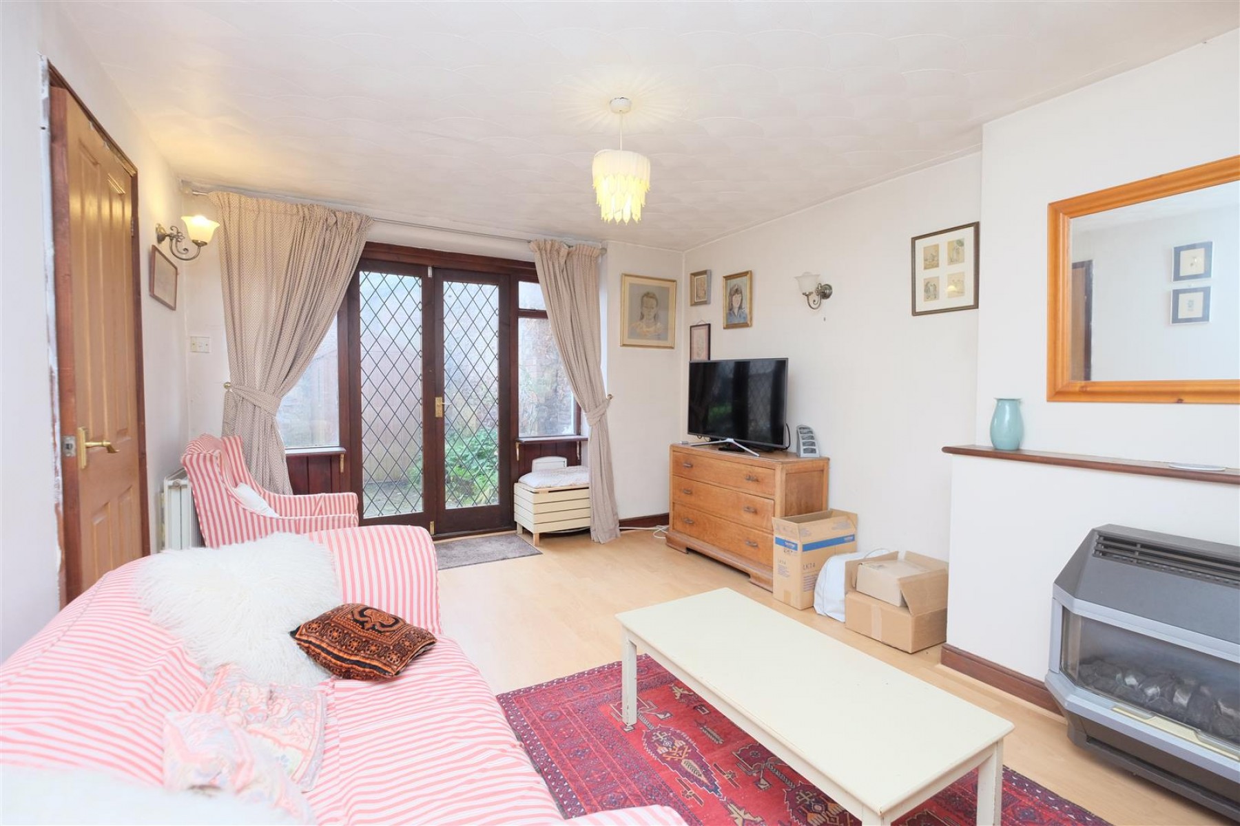 Images for COTTAGE | BASIC UPDATING | BLAKENEY