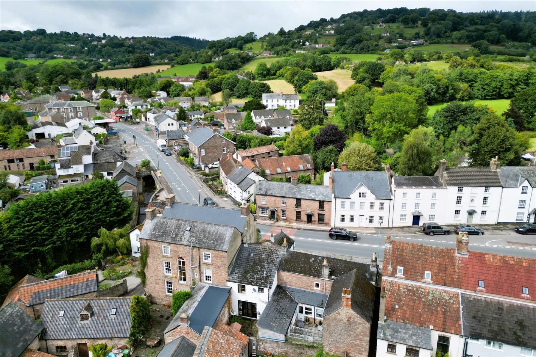 Images for COTTAGE | BASIC UPDATING | BLAKENEY