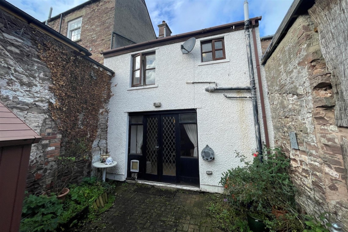 Images for COTTAGE | BASIC UPDATING | BLAKENEY