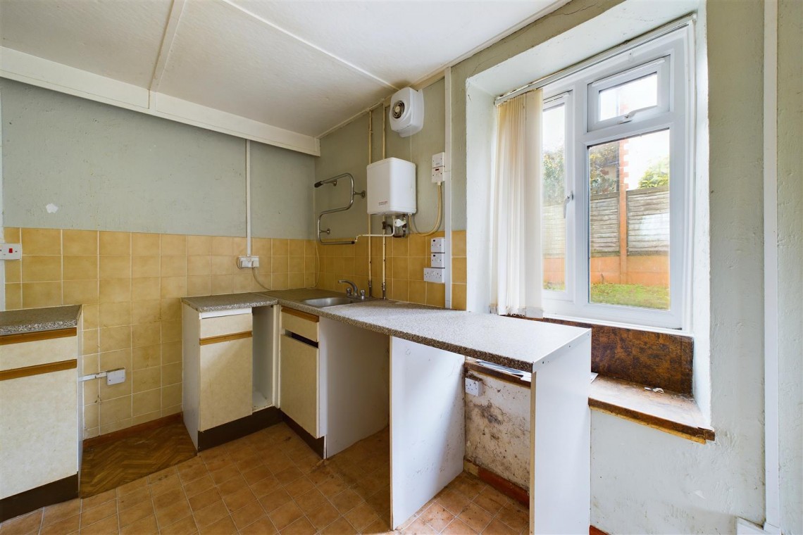 Images for HOUSE | BASIC UPDATING | WRAXALL