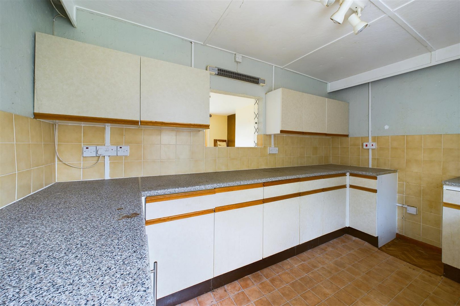 Images for HOUSE | BASIC UPDATING | WRAXALL