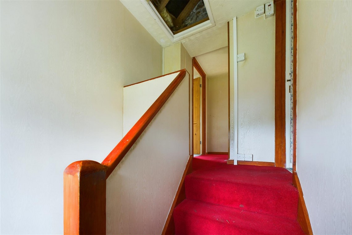 Images for HOUSE | BASIC UPDATING | WRAXALL
