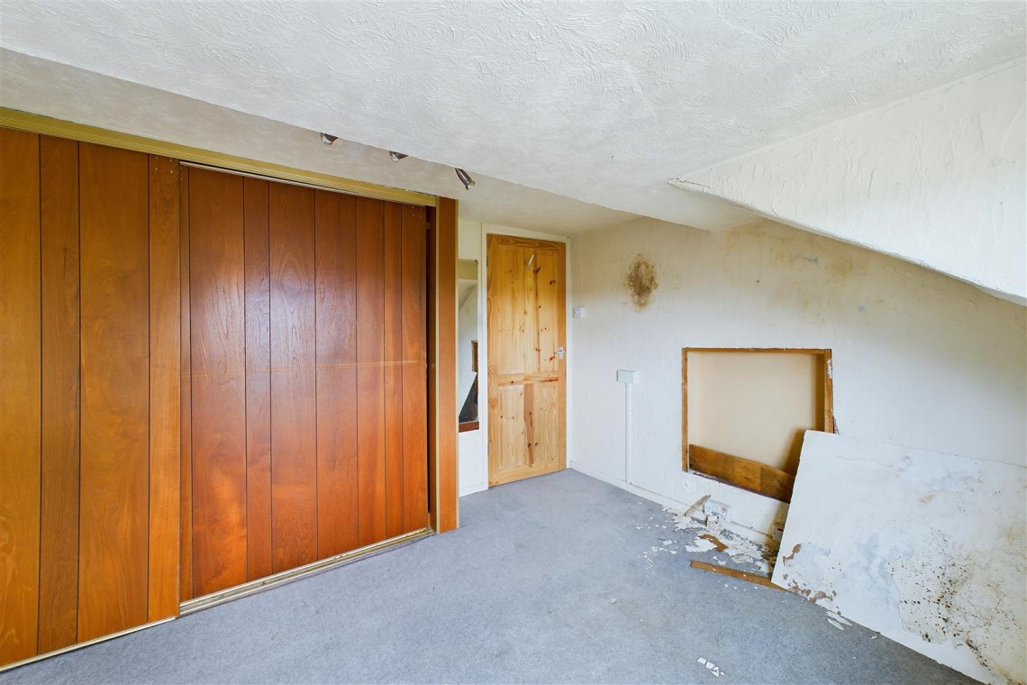 Images for HOUSE | BASIC UPDATING | WRAXALL