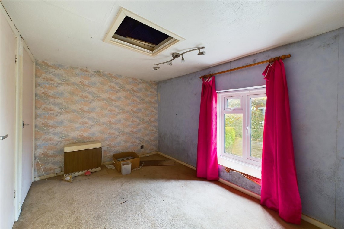 Images for HOUSE | BASIC UPDATING | WRAXALL