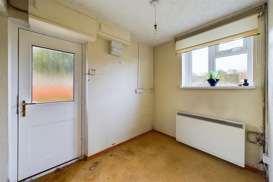 Images for HOUSE | BASIC UPDATING | WRAXALL