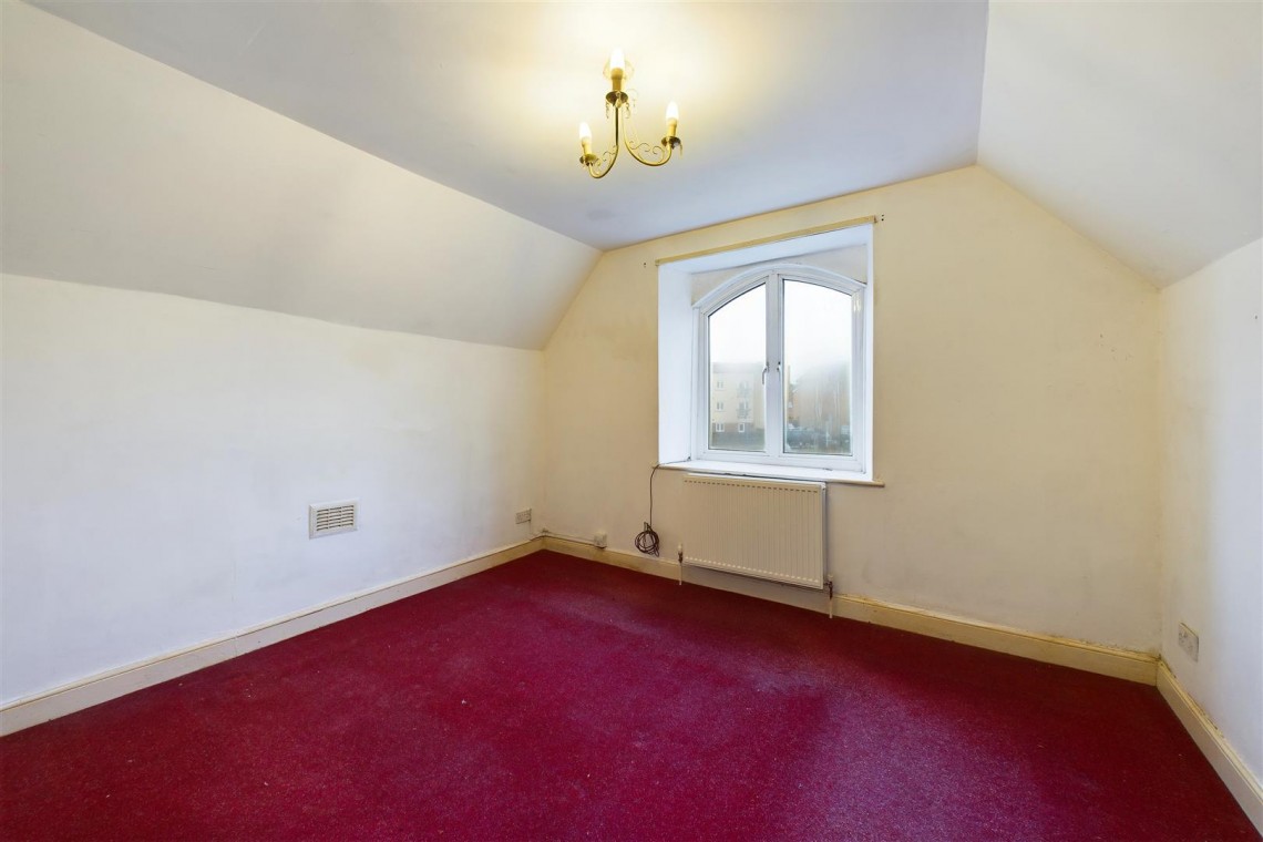 Images for HOUSE | BASIC UPDATING | CLEVEDON