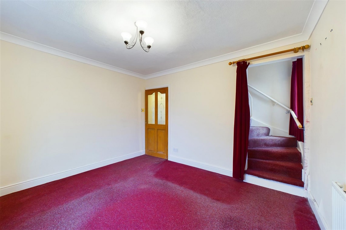 Images for HOUSE | BASIC UPDATING | CLEVEDON