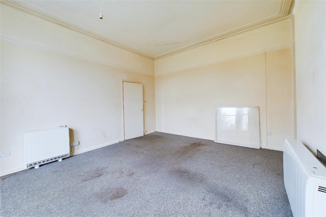 Images for FLAT | UPDATING | BATH