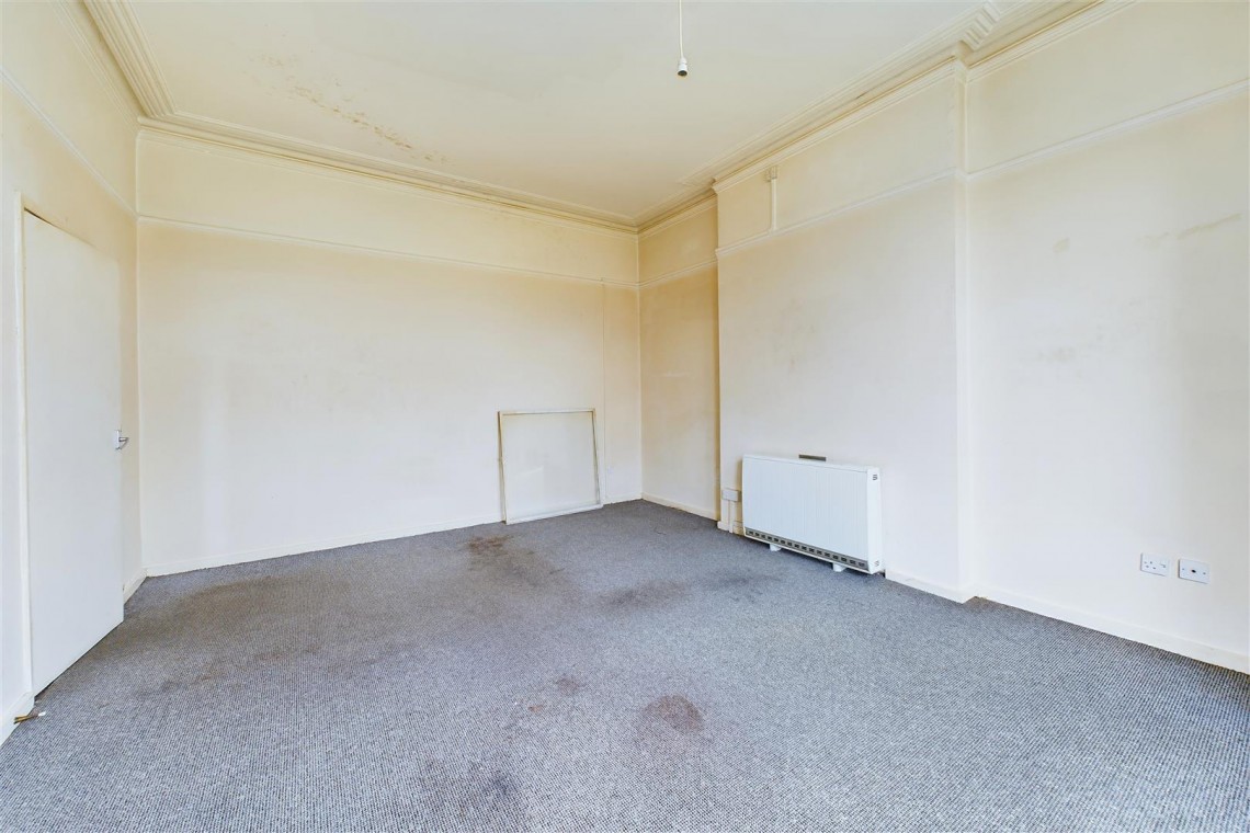 Images for FLAT | UPDATING | BATH