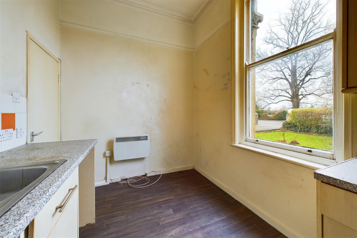 Images for FLAT | UPDATING | BATH