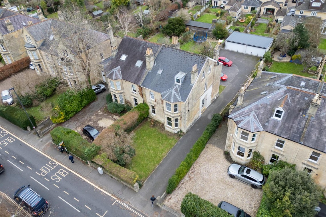 Images for FLAT | UPDATING | BATH