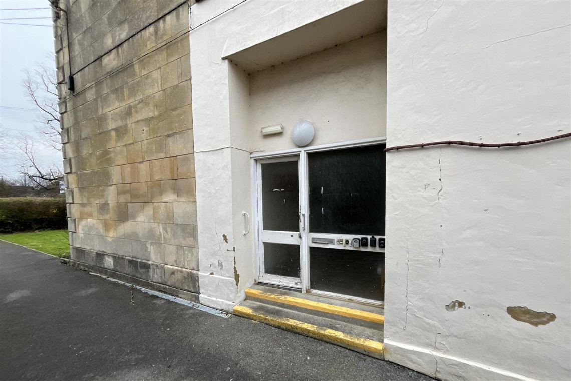 Images for FLAT | UPDATING | BATH