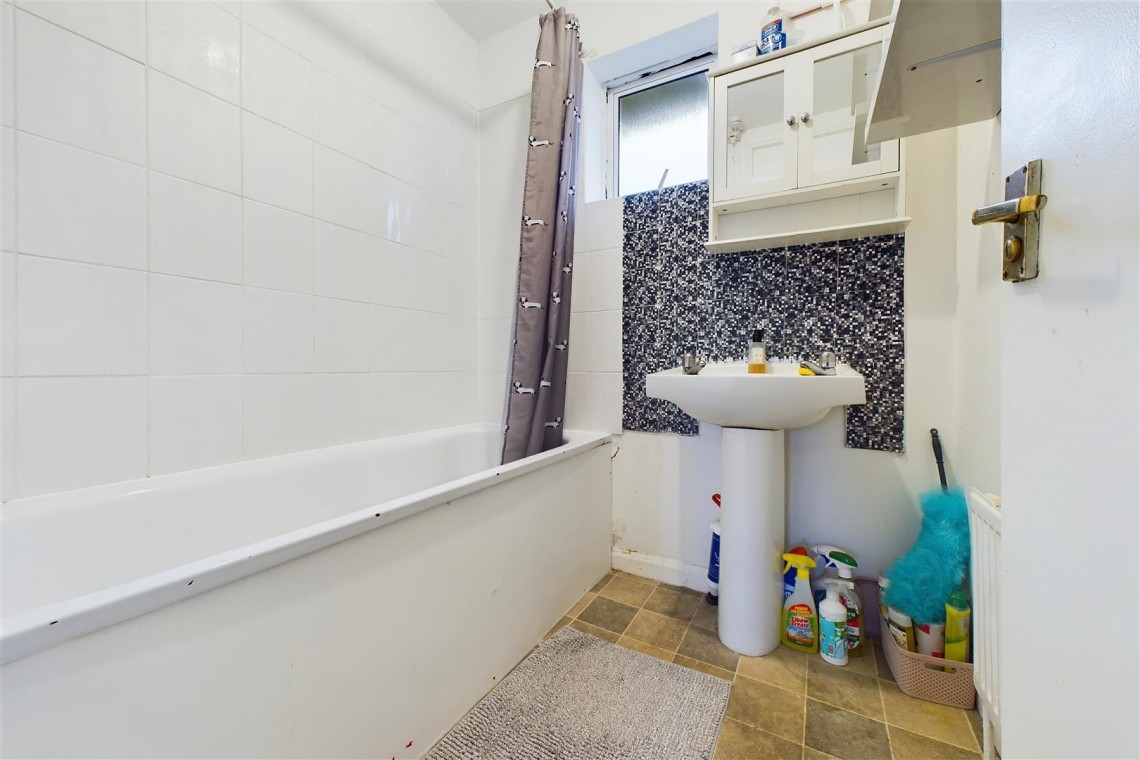 Images for 4 BED EX RENTAL | WSM