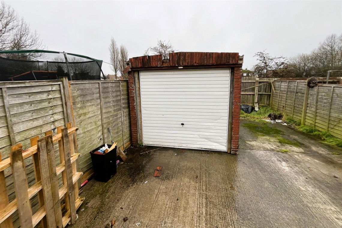 Images for 4 BED EX RENTAL | WSM