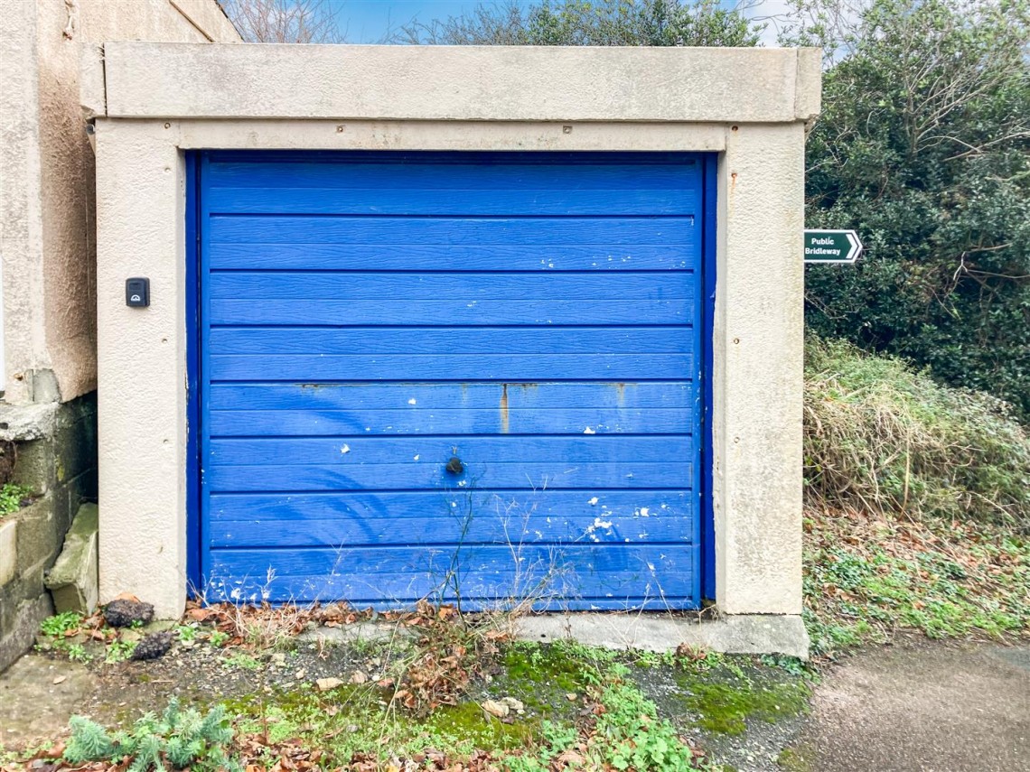 Images for 3 X SINGLE GARAGES | KINGSBRIDGE