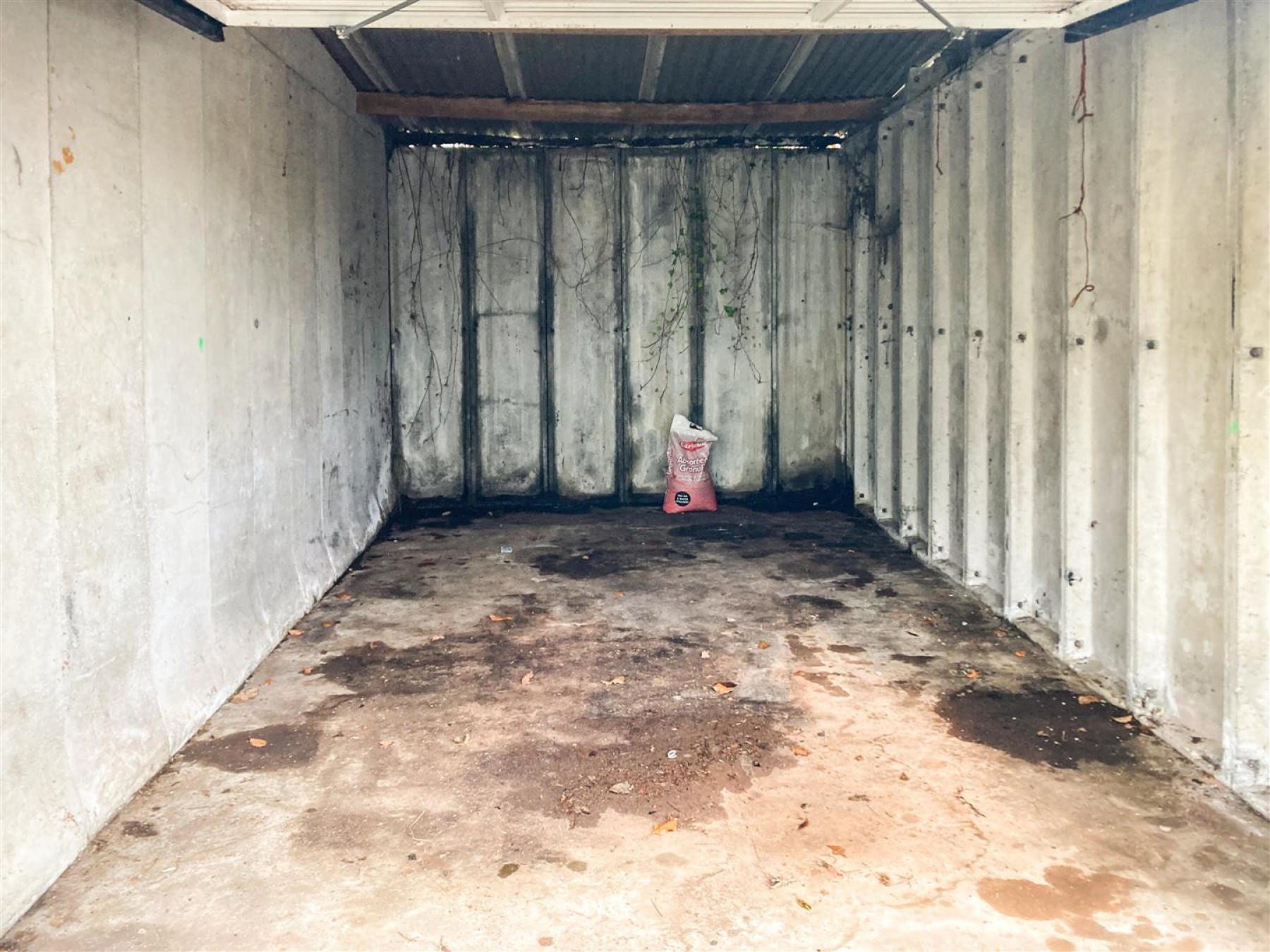 Images for 3 X SINGLE GARAGES | KINGSBRIDGE