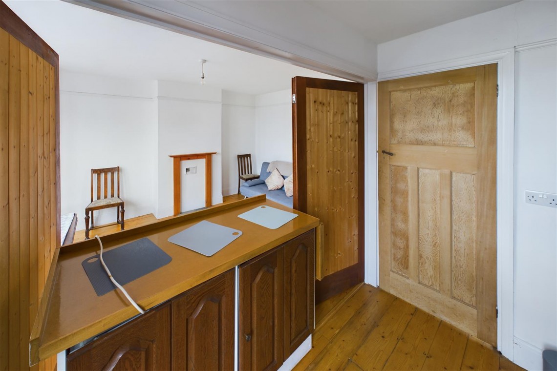 Images for SEMI | BASIC UPDATING | KNOWLE
