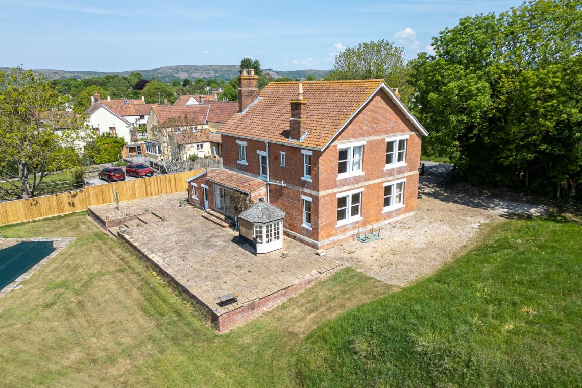 Images for DETACHED | UPDATING | BADGWORTH