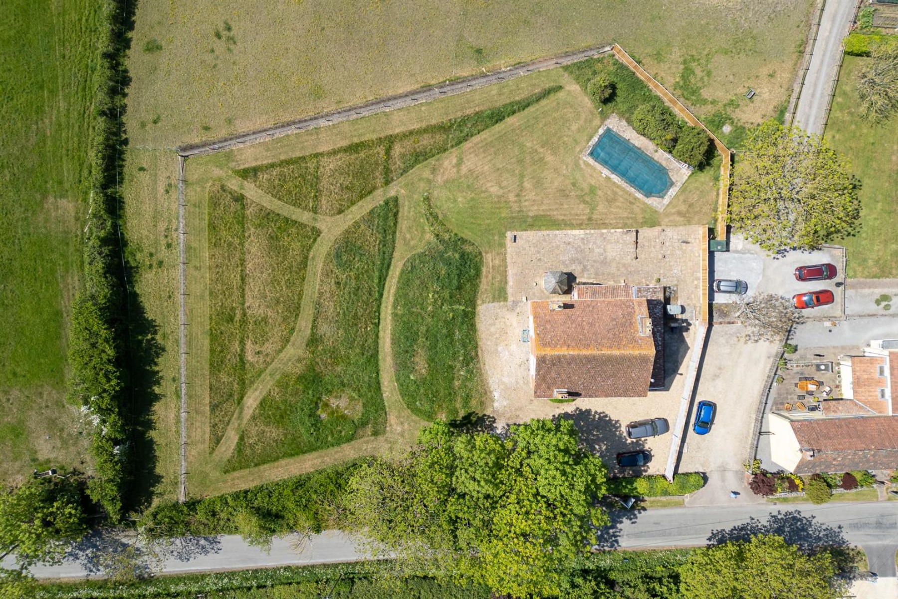 Images for DETACHED | UPDATING | BADGWORTH