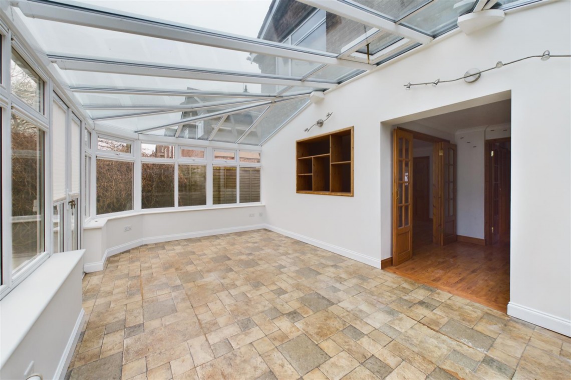 Images for DETACHED | UPDATING | NAILSEA