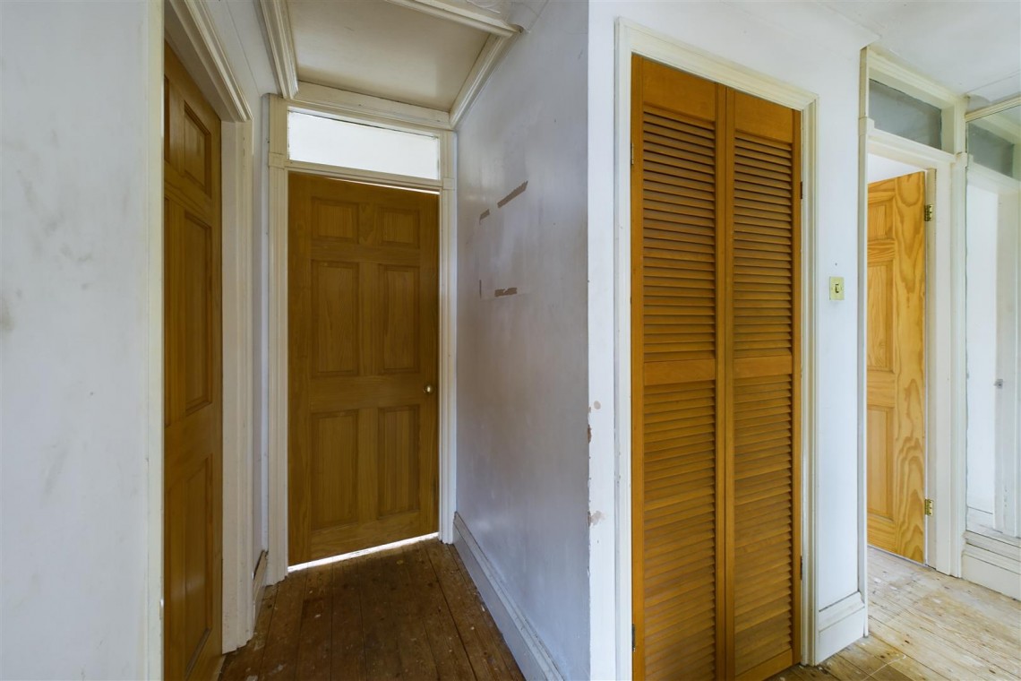 Images for DETACHED | UPDATING | NAILSEA